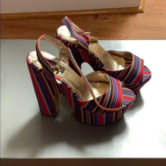 Shoes - Picture 2 of 3